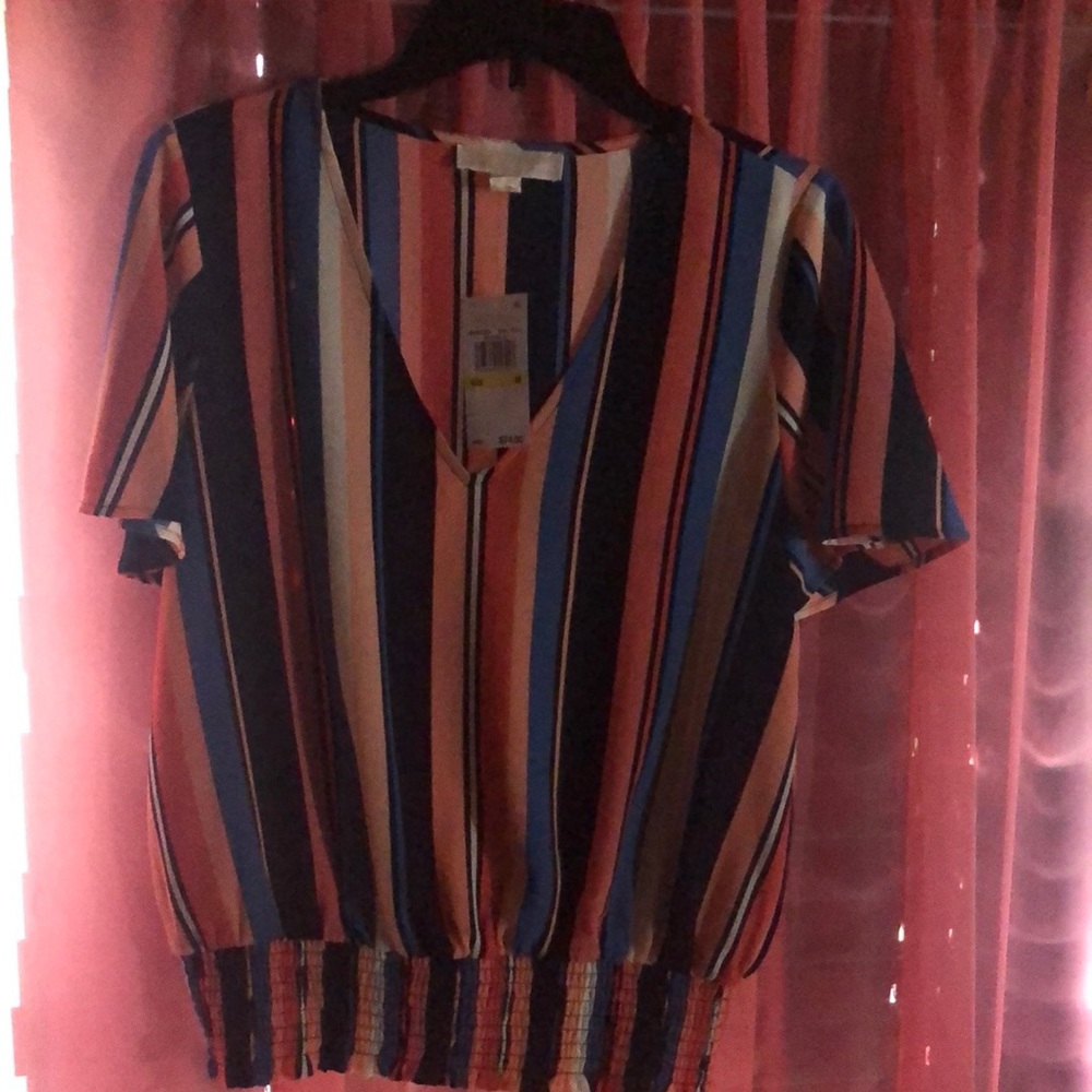 Brand new Michael Kors medium top